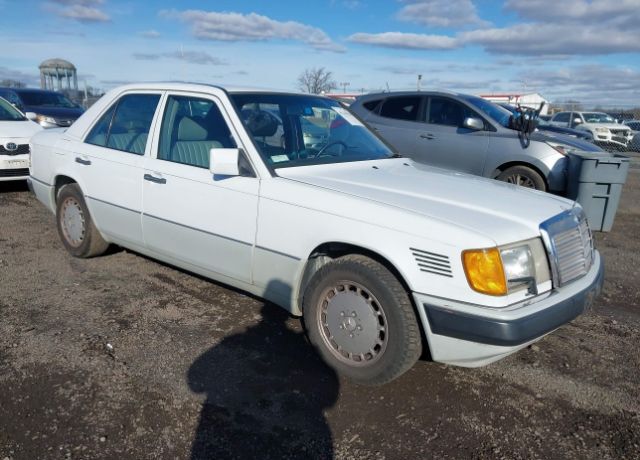 Mercedes-Benz 300