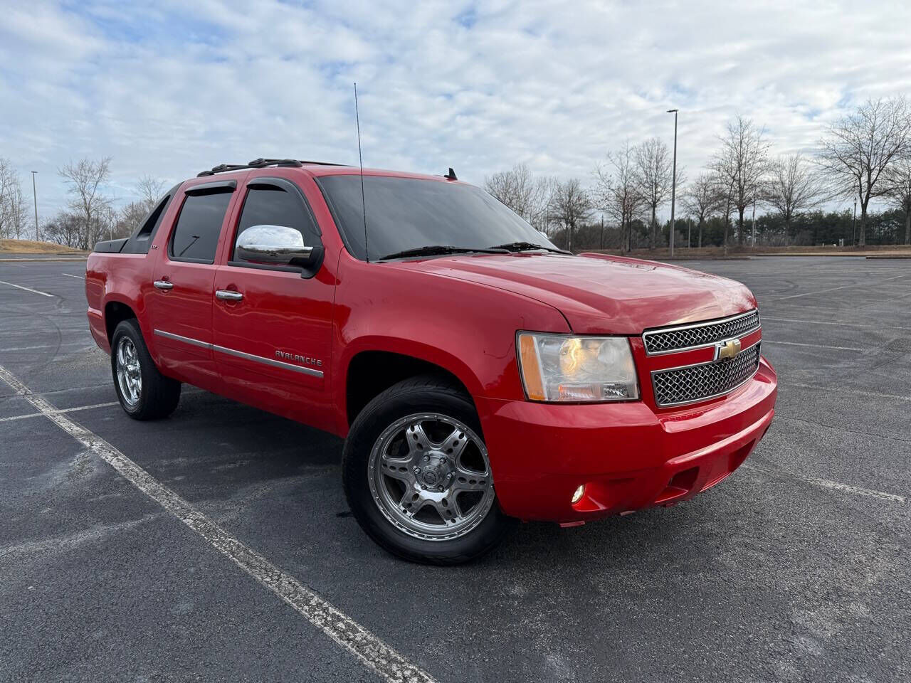 2011 CHEVROLET Avalanche