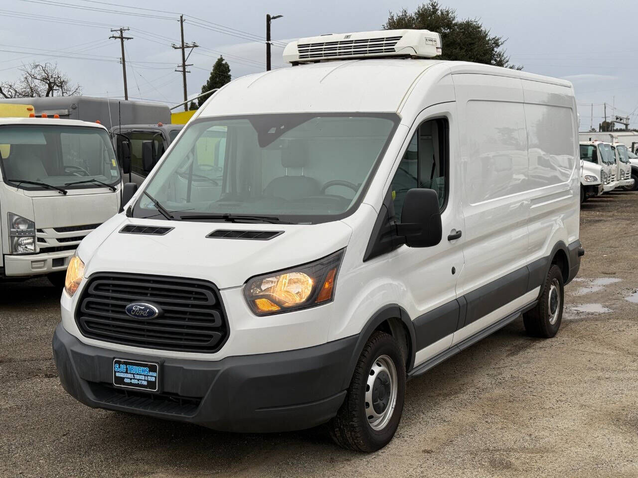 2017 FORD Transit