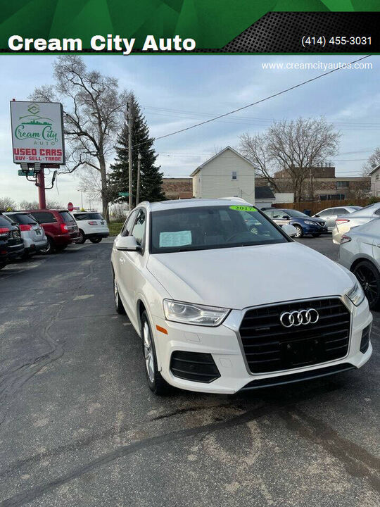 2017 AUDI Q3