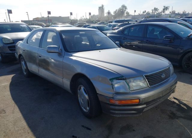 Lexus LS
