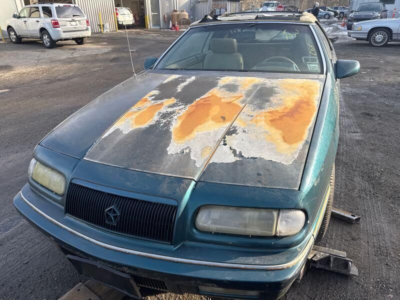 Chrysler LeBaron