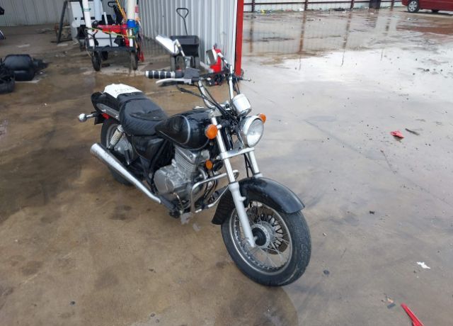 Suzuki GZ250K
