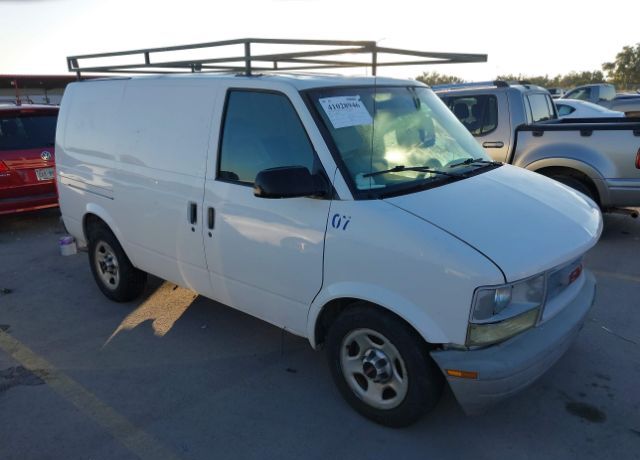 GMC Safari