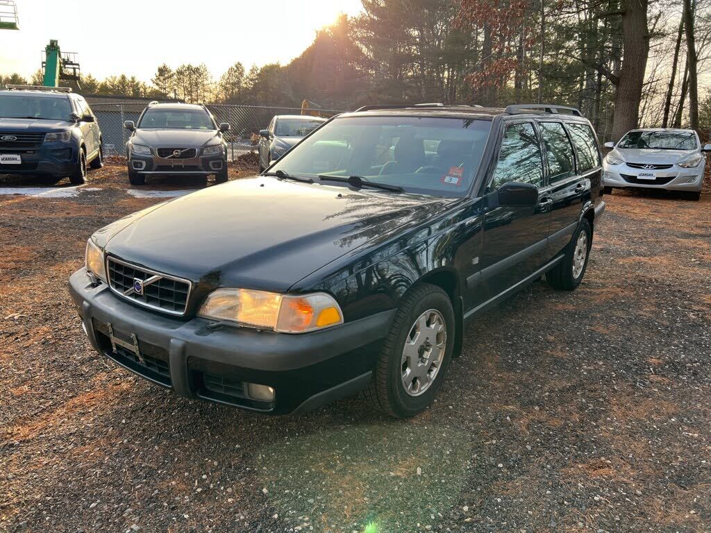 VOLVO