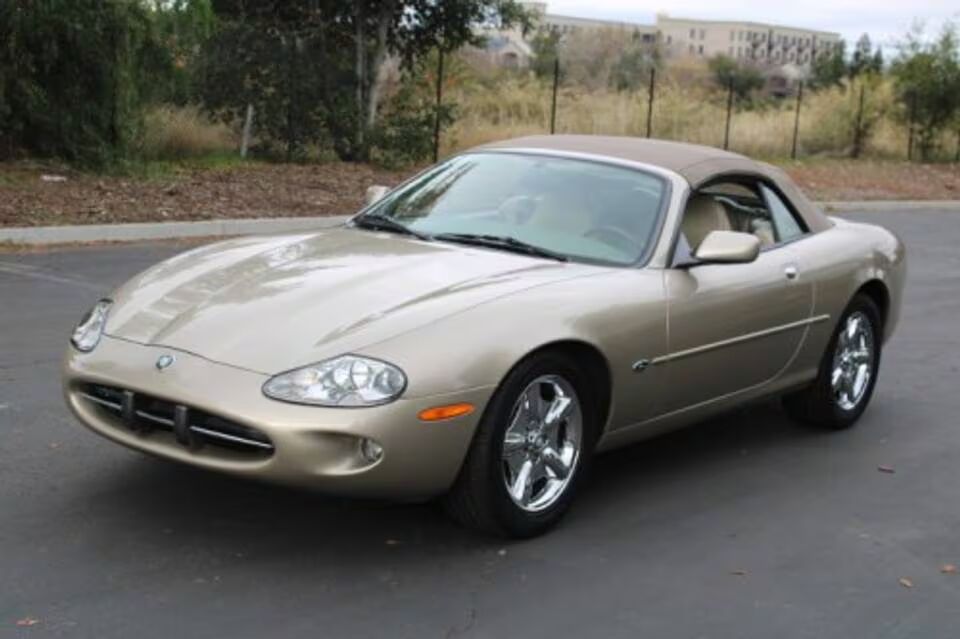 1999 JAGUAR XK8
