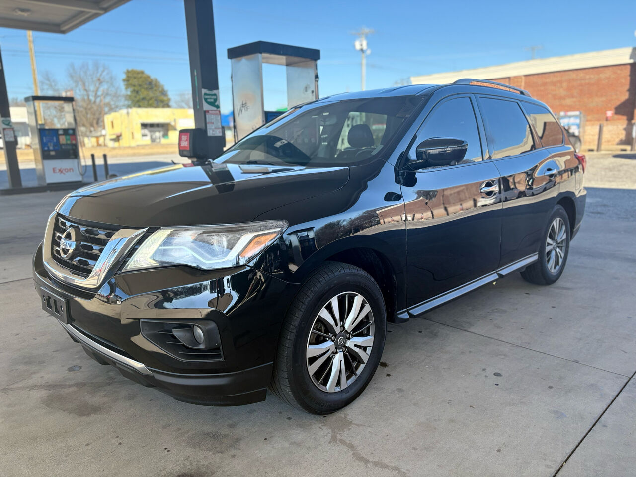 2020 NISSAN Pathfinder