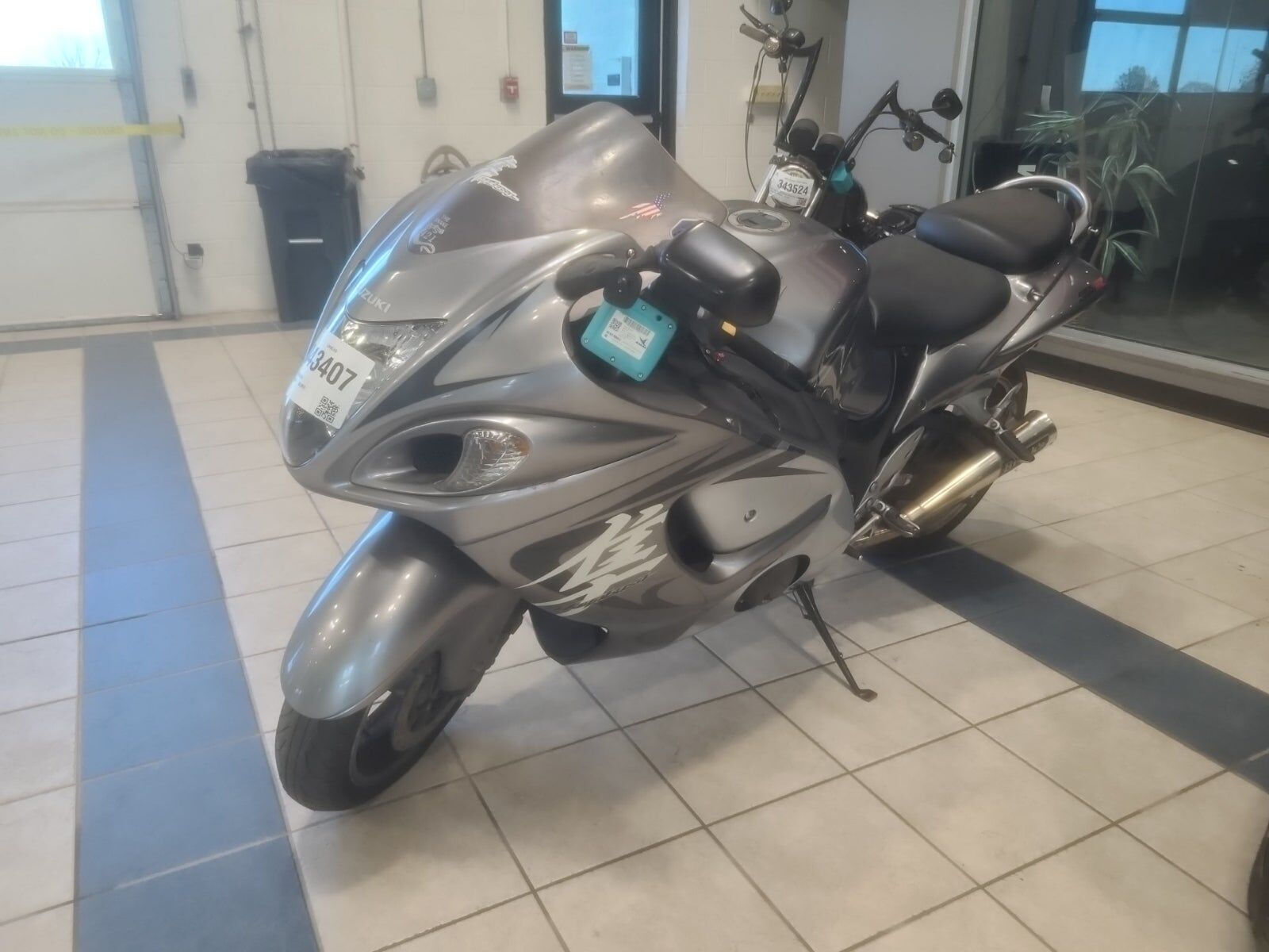 Suzuki GSX1300R