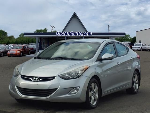 2012 HYUNDAI Elantra