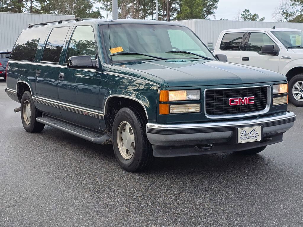 GMC Suburban