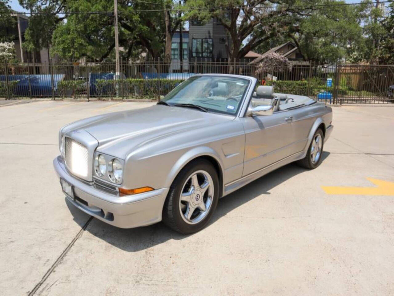 Bentley Azure