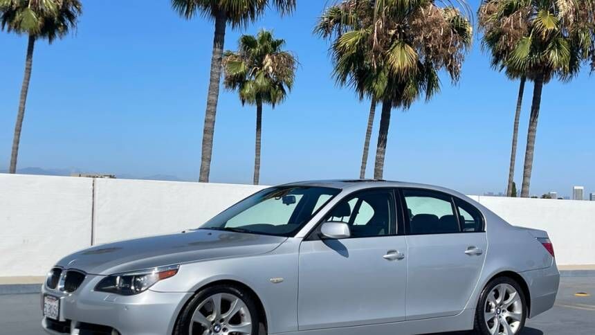 BMW 545i