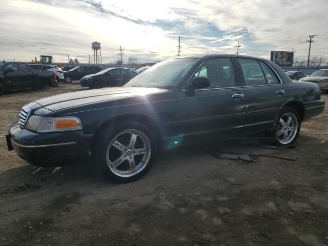Ford Crown Victoria