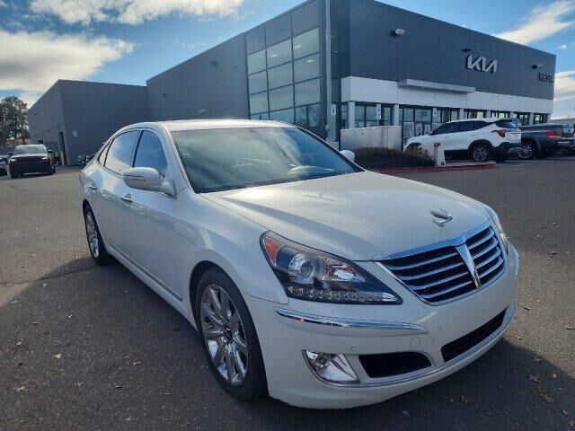 Hyundai Equus