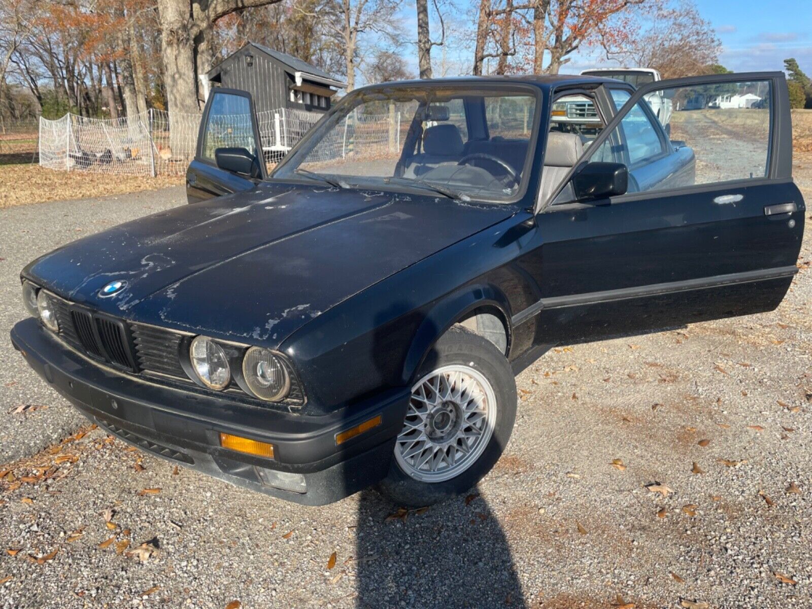 BMW 325iS