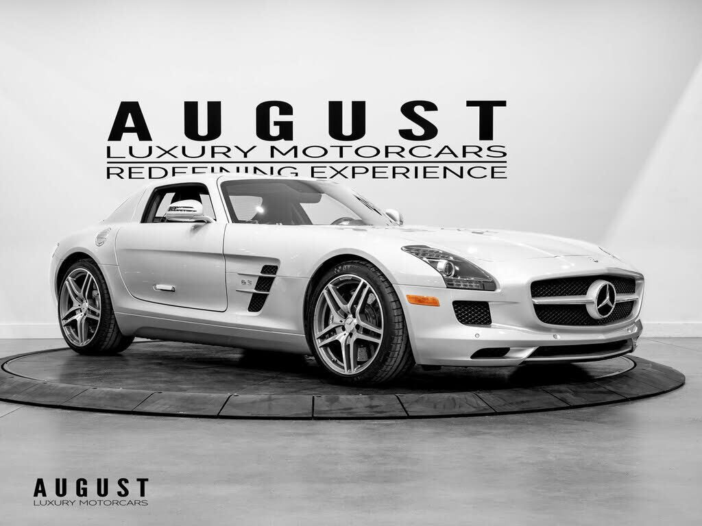 Mercedes-Benz SLS-Class