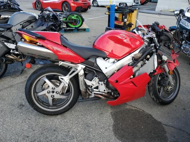 Honda VFR800 (INTERCEPTOR)