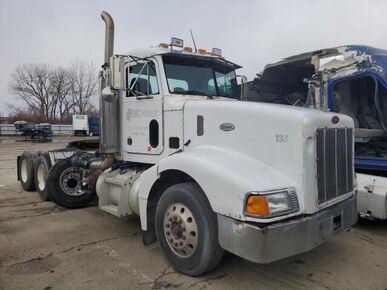 2002 PETERBILT 385 - License Plate
