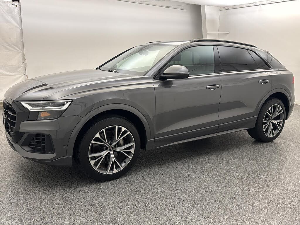 2021 Audi Q8