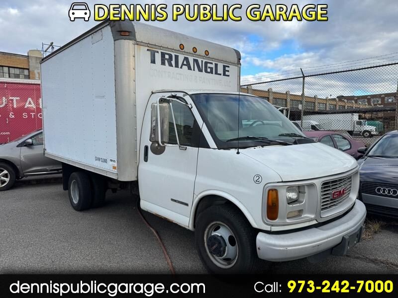 GMC Savana