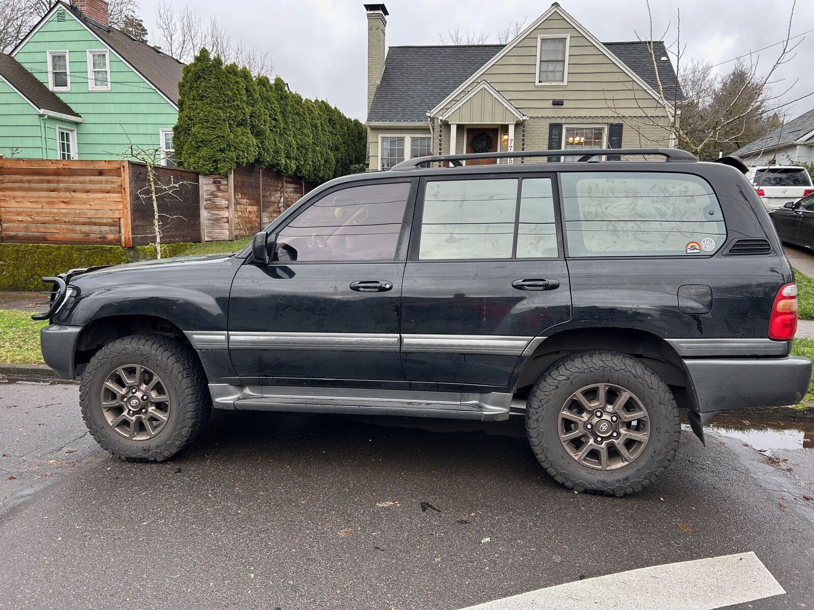Toyota LAND CRUISER