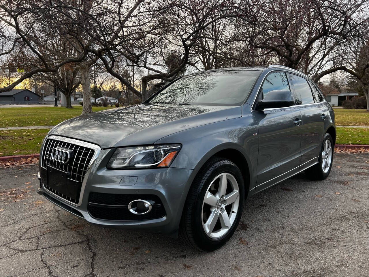 2012 AUDI Q5