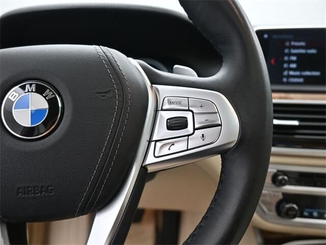 2019 BMW 750i