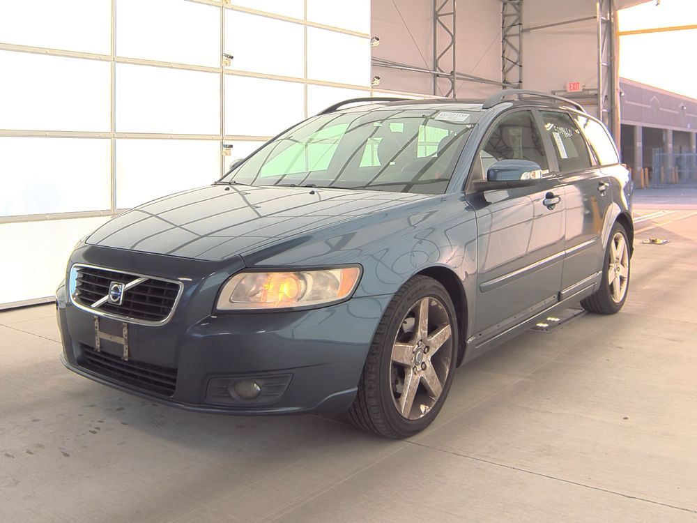 Volvo V50