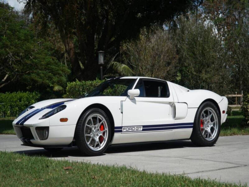 Ford GT