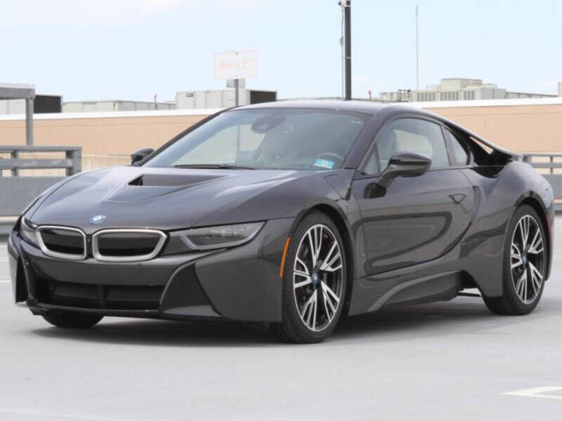 BMW i8
