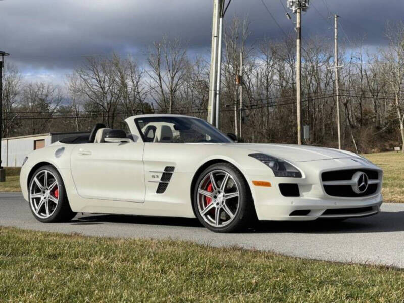 Mercedes-Benz SLS-Class