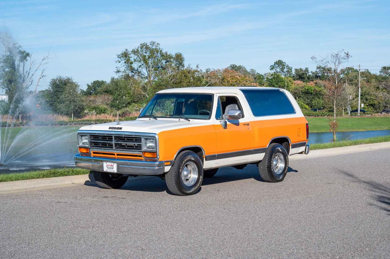 Dodge Ramcharger