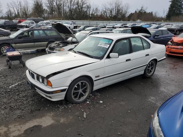 BMW 525i