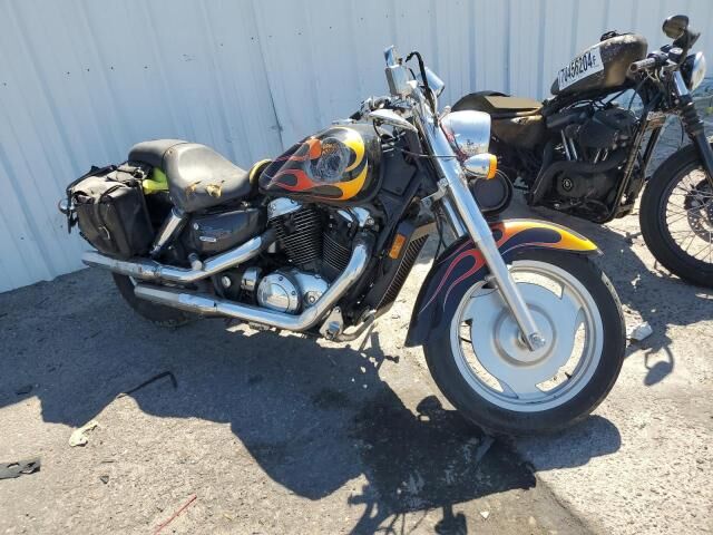 Honda VT1100C2 (SHADOW SABRE)