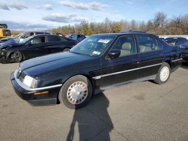 Alfa Romeo 164