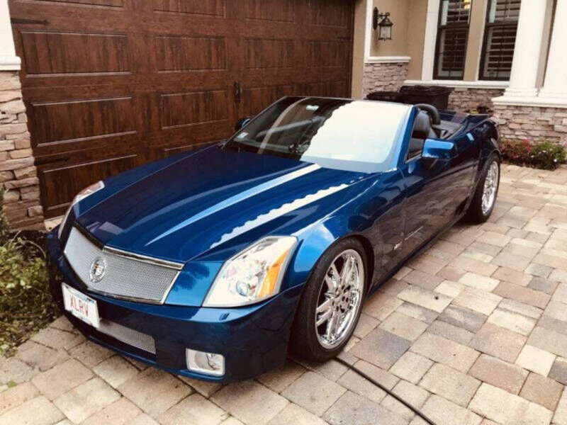 Cadillac XLR