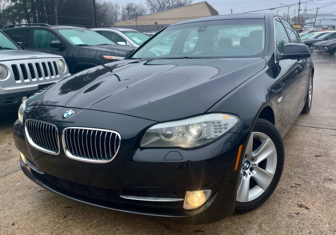 BMW 528i