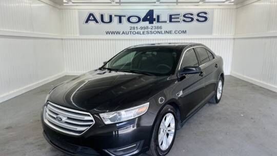 2015 FORD Taurus