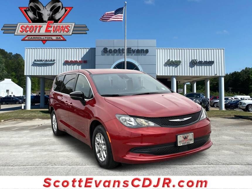 2025 CHRYSLER Voyager