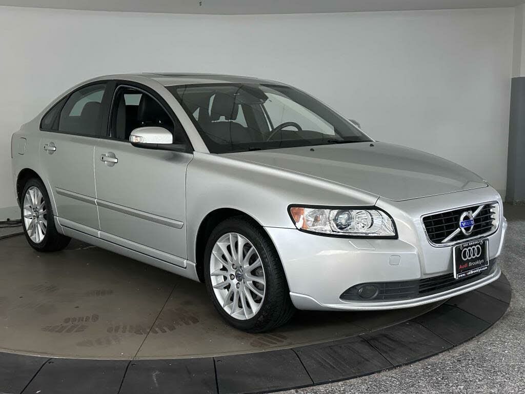 Volvo S40