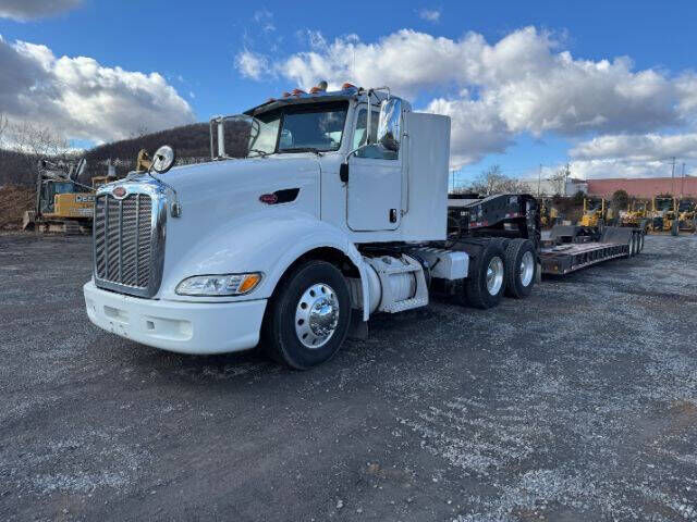 2013 PETERBILT 386
