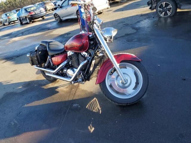 Honda VT1100C2 (SHADOW SABRE)