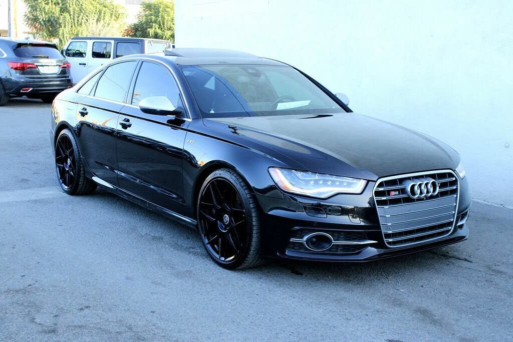 AUDI