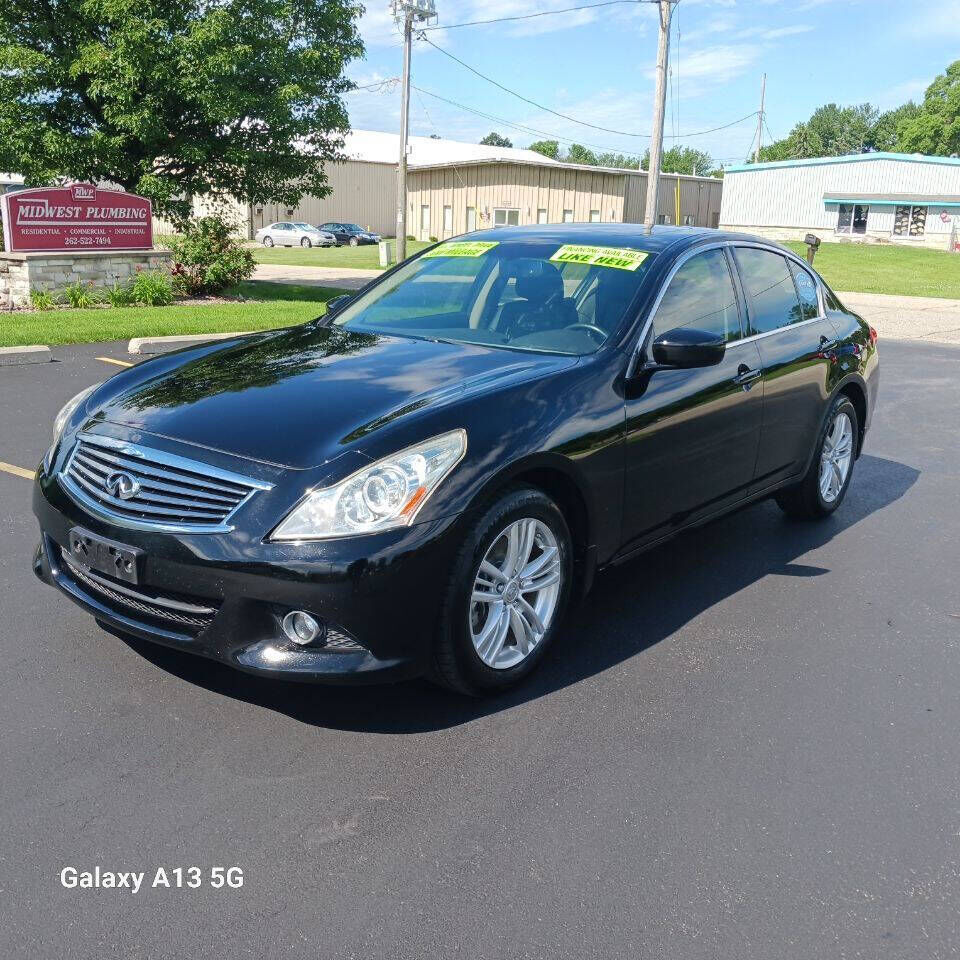 2011 INFINITI G37