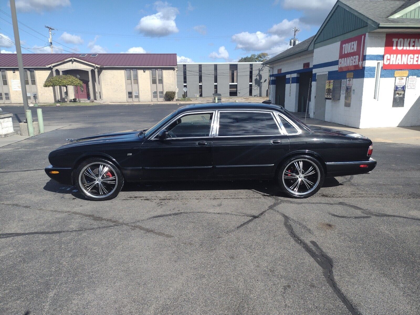Jaguar XJ8
