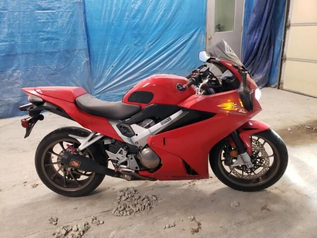 Honda VFR800F (INTERCEPTOR)