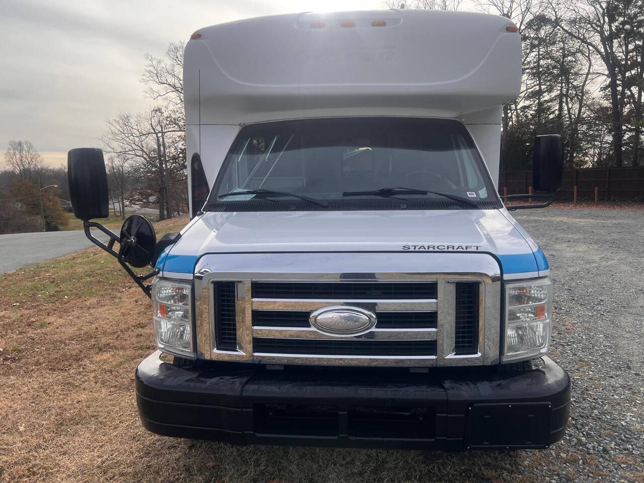 2014 FORD E-450