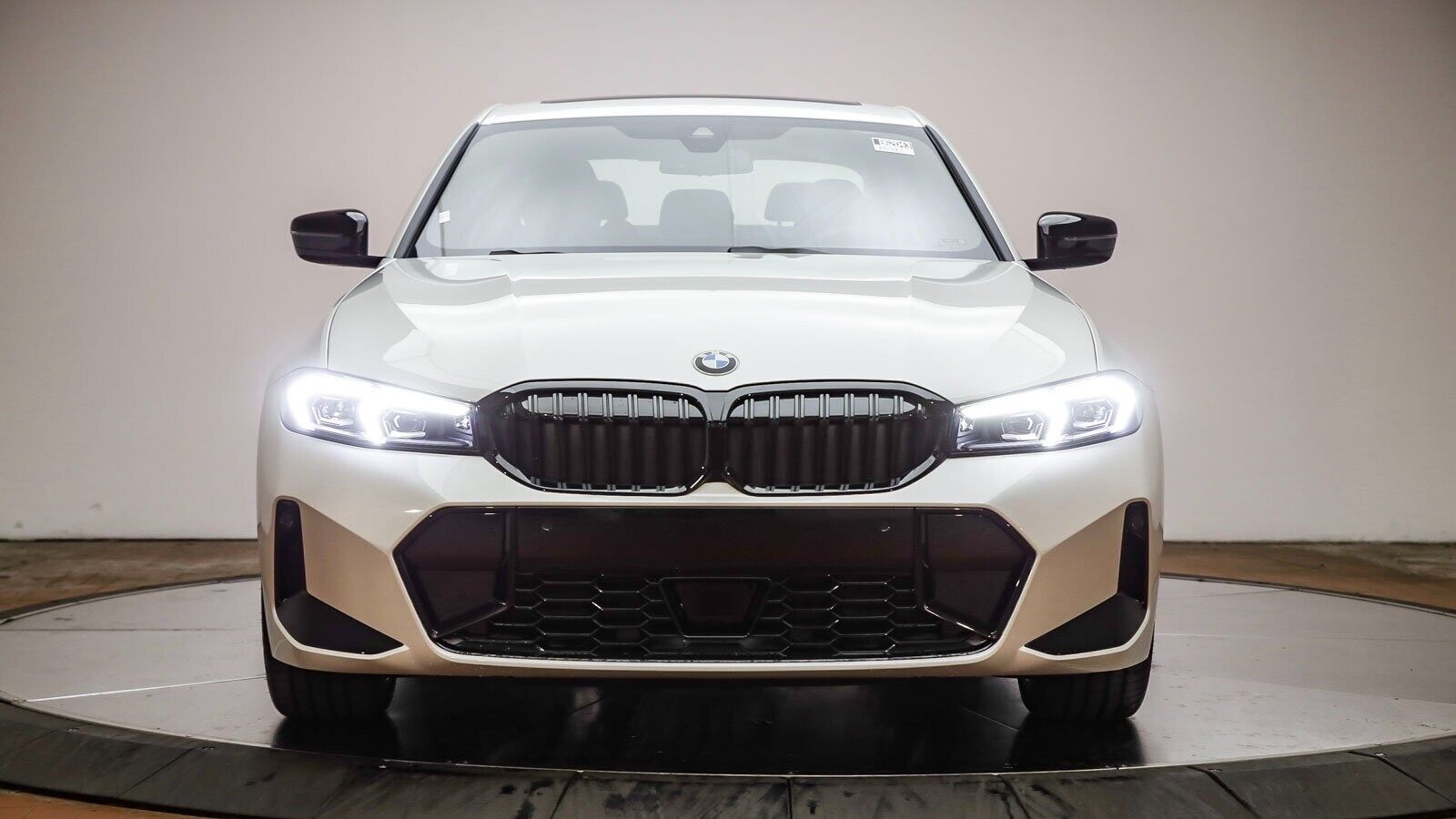 2025 BMW 330i