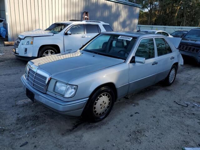 Mercedes-Benz 300