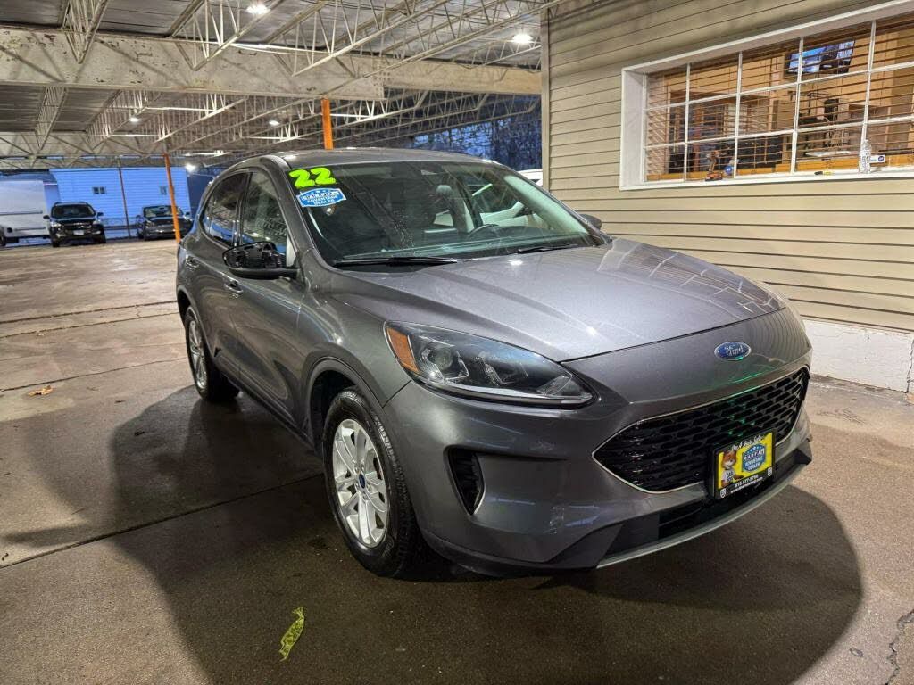 2022 FORD Escape